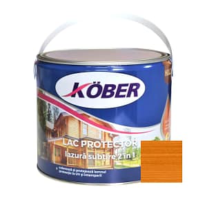 Recipient mare de Lac Lazură Subțire 2 în 1 Kober 2.5L, nuanța tec, cu imagine a unei terase din lemn sau a unui mobilier de grădină spațios, tratat, evidențiind culoarea caldă, auriu-maronie.