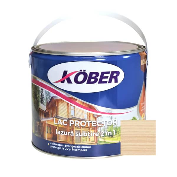 Recipient mare de Lac Lazură Subțire 2 în 1 Kober 2.5L, incolor, cu imagine a unei construcții din lemn (ex. foișor, fațadă) tratată, evidențiind protecția transparentă și aspectul natural.